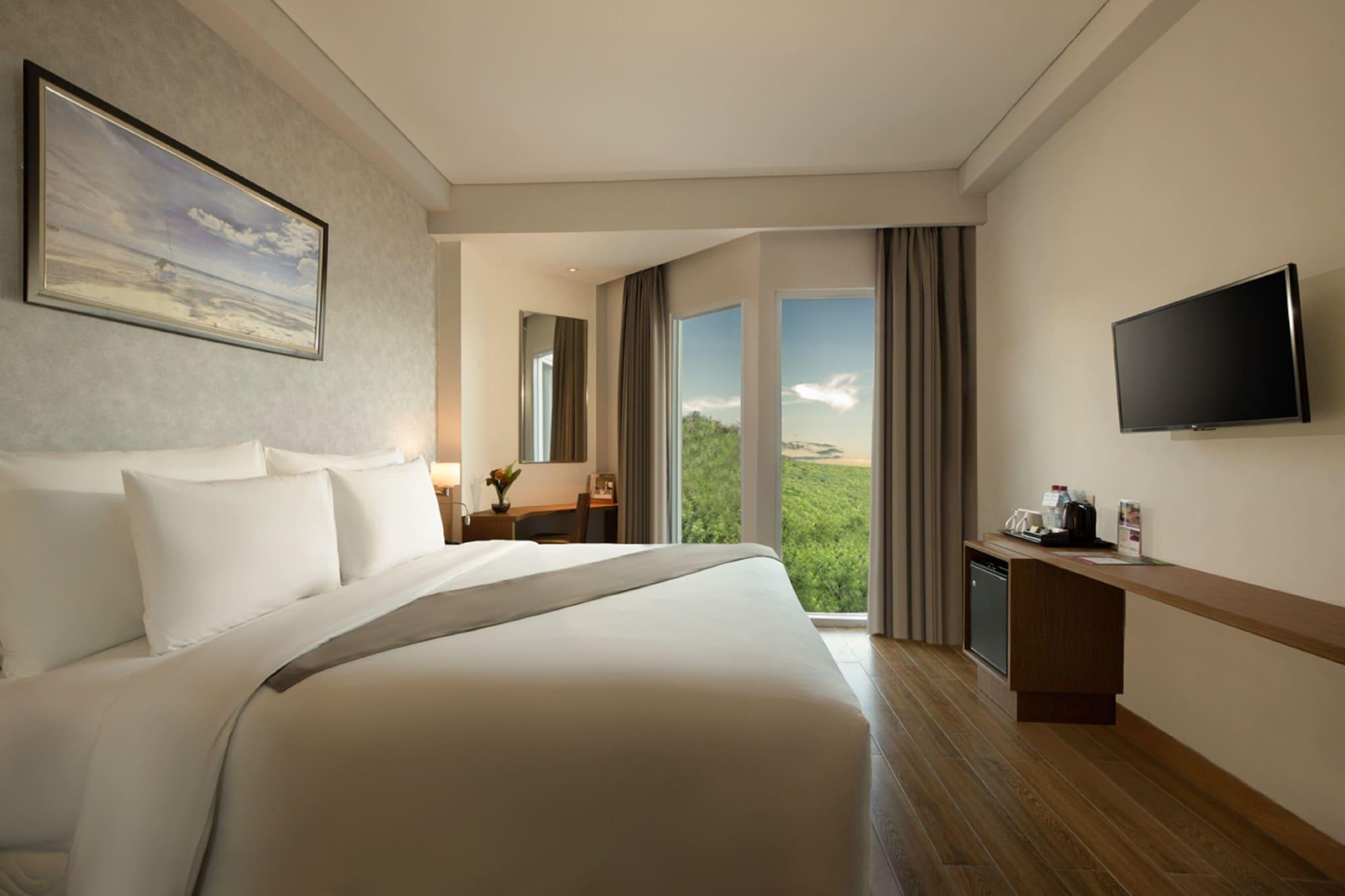 Swiss-Belinn Luwuk Exterior photo