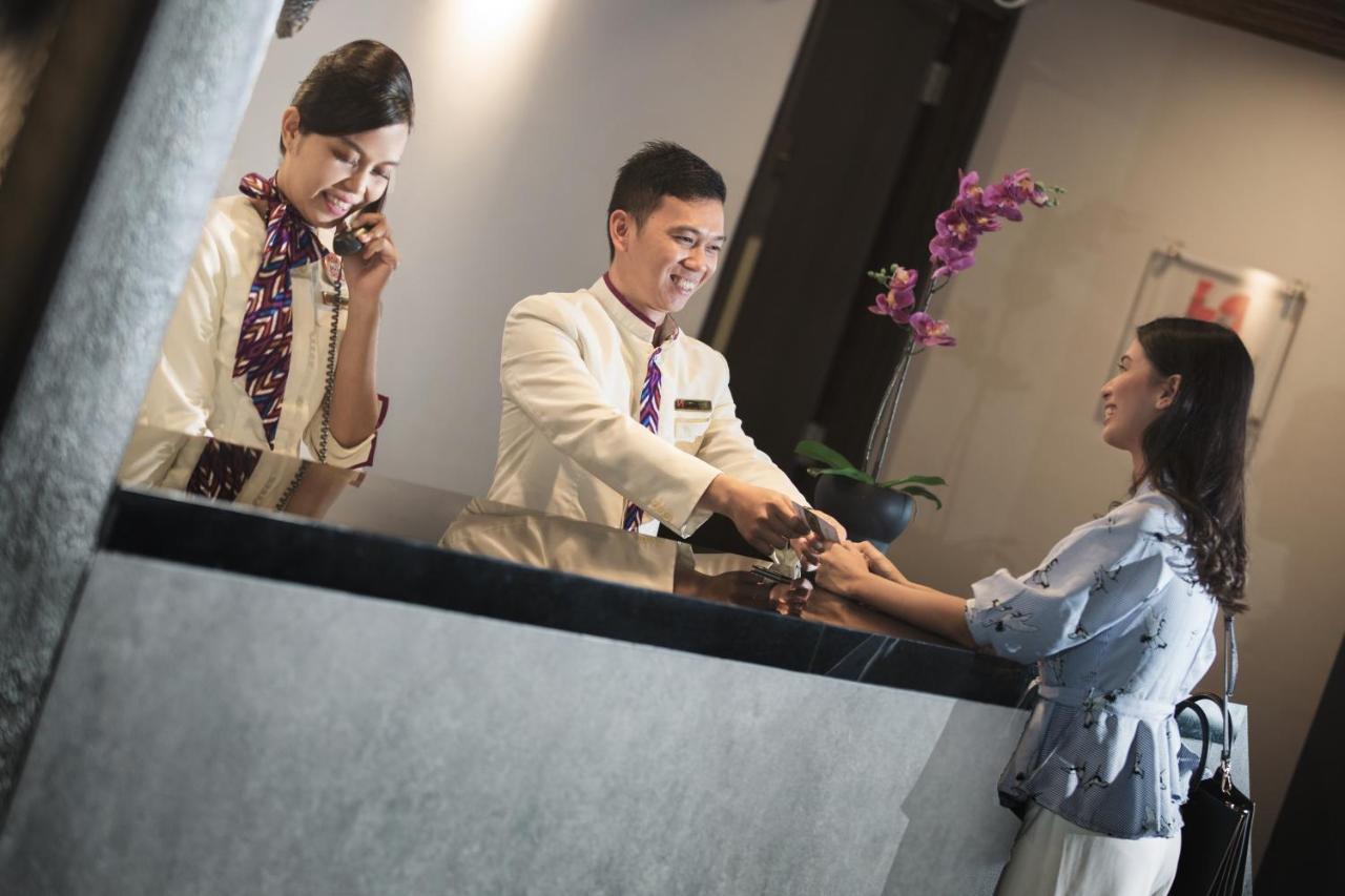 Swiss-Belinn Luwuk Exterior photo