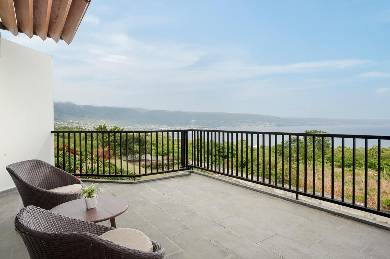 Swiss-Belinn Luwuk Exterior photo