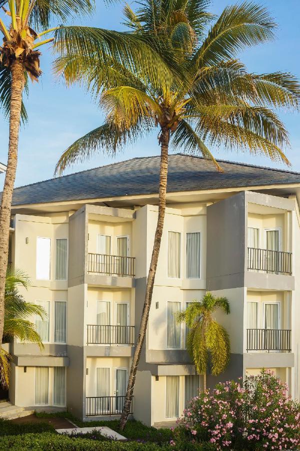 Swiss-Belinn Luwuk Exterior photo