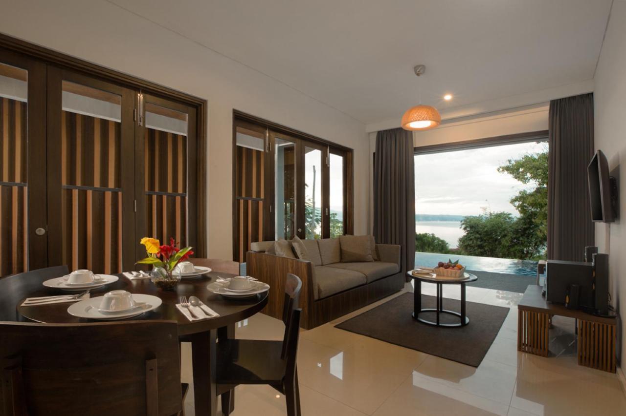 Swiss-Belinn Luwuk Exterior photo
