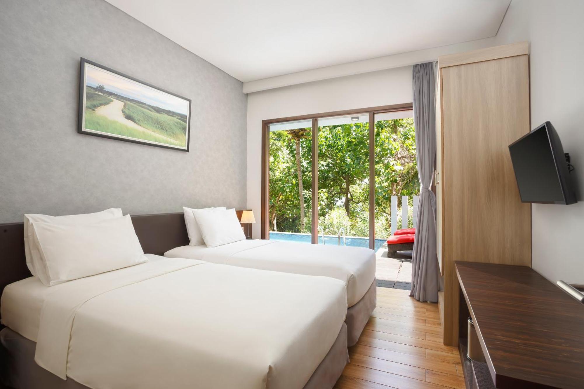 Swiss-Belinn Luwuk Exterior photo