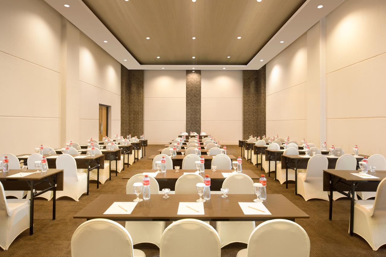 Swiss-Belinn Luwuk Exterior photo